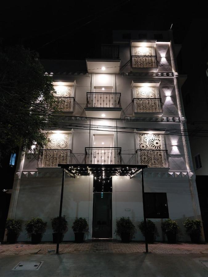 Chippy Residency Hotell Chennai Eksteriør bilde